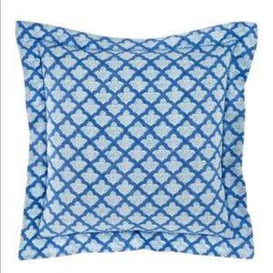 Pair of Roberta Roller Rabbit Shams